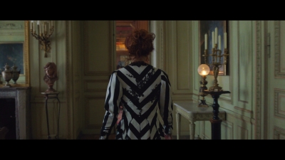 The_Bonfire_of_Destiny_S01E01_mkv0148.jpg