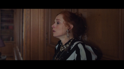 The_Bonfire_of_Destiny_S01E01_mkv0273.jpg