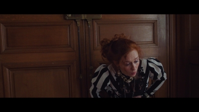 The_Bonfire_of_Destiny_S01E01_mkv0288.jpg