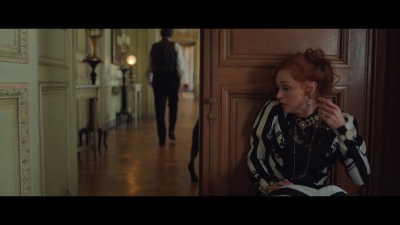 The_Bonfire_of_Destiny_S01E01_mkv0316.jpg