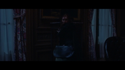 The_Bonfire_of_Destiny_S01E04_mkv1720.jpg
