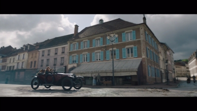 Women_at_War_S01E01_mkv0295.jpg