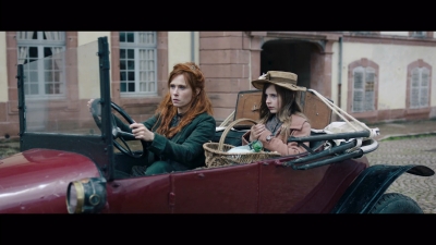Women_at_War_S01E01_mkv0316.jpg