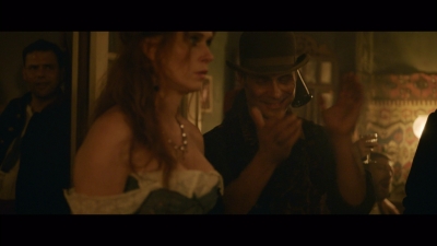 Women_at_War_S01E03_mkv3300.jpg