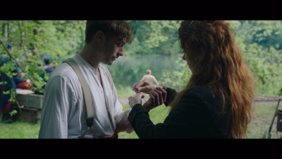 Women_at_War_S01E03_mkv5184.jpg
