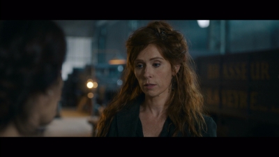Women_at_War_S01E04_mkv1160.jpg