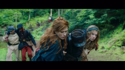 Women_at_War_S01E04_mkv2626.jpg