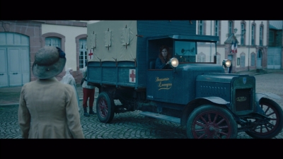 Women_at_War_S01E04_mkv2766.jpg