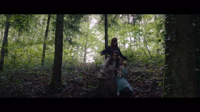 Women_at_War_S01E07_mkv5735.jpg