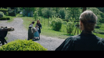 Women_at_War_S01E07_mkv5775.jpg